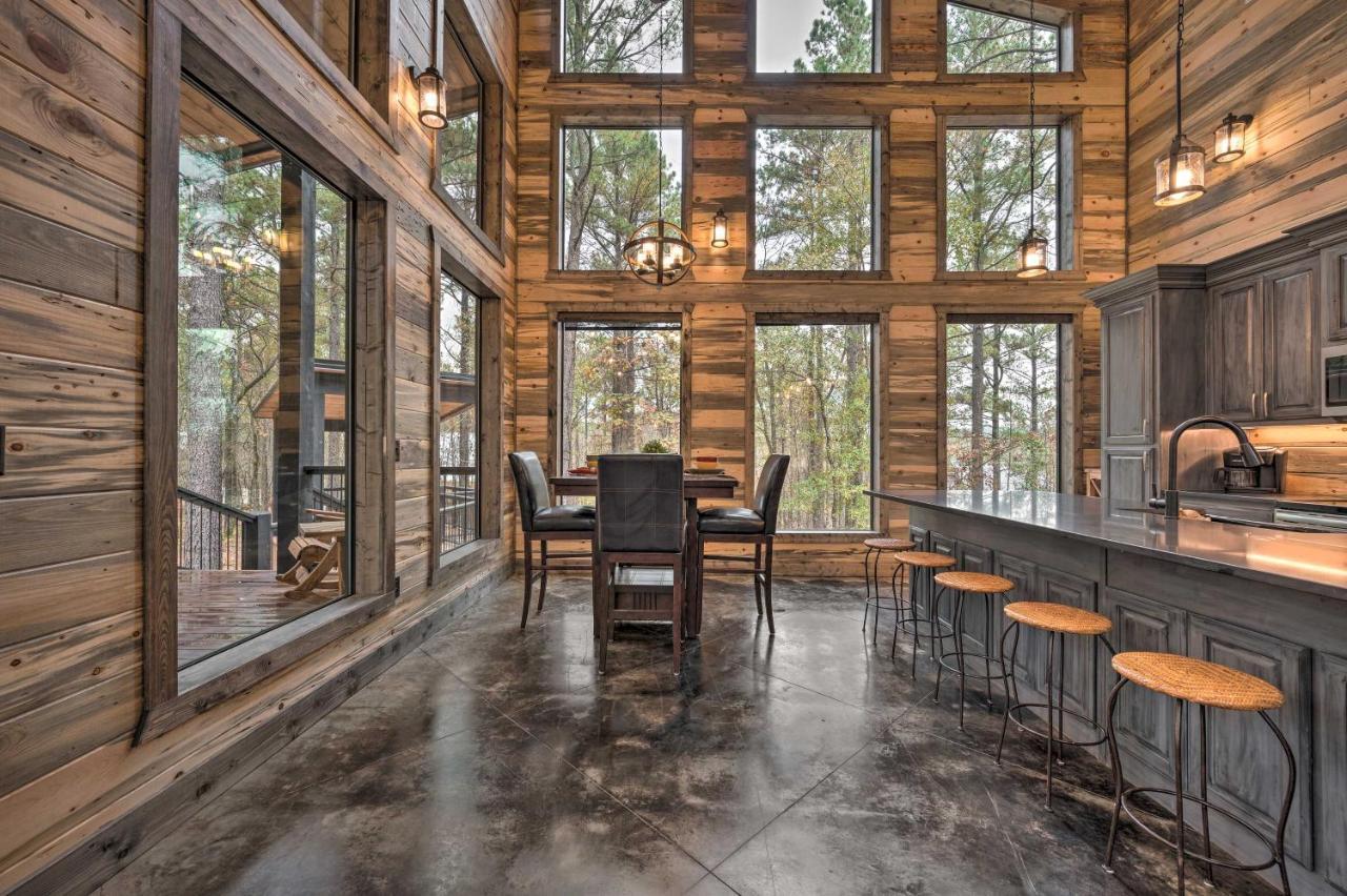 Luxury Cabin In The Woods With Hot Tub And Yard Games! Брокен-Боу Экстерьер фото