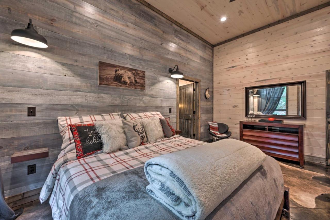 Luxury Cabin In The Woods With Hot Tub And Yard Games! Брокен-Боу Экстерьер фото