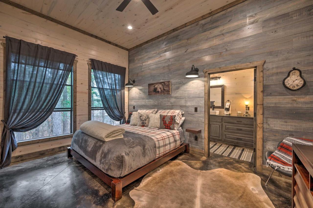 Luxury Cabin In The Woods With Hot Tub And Yard Games! Брокен-Боу Экстерьер фото